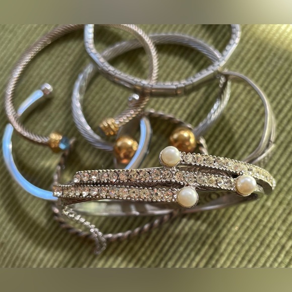 Women’s Silvertone Cuff Bracelets - Picture 4 of 6